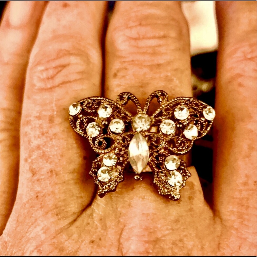 Butterfly Rhinestone Gold tone adjustable ring - Picture 5 of 10